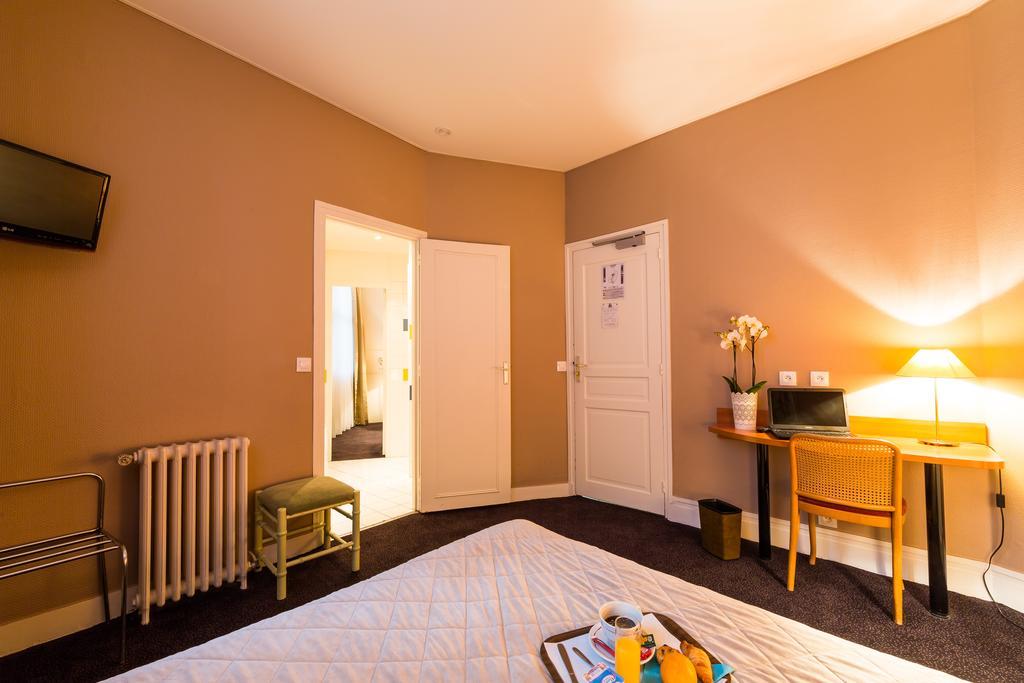 Hotel Astrid Rouen Exterior photo